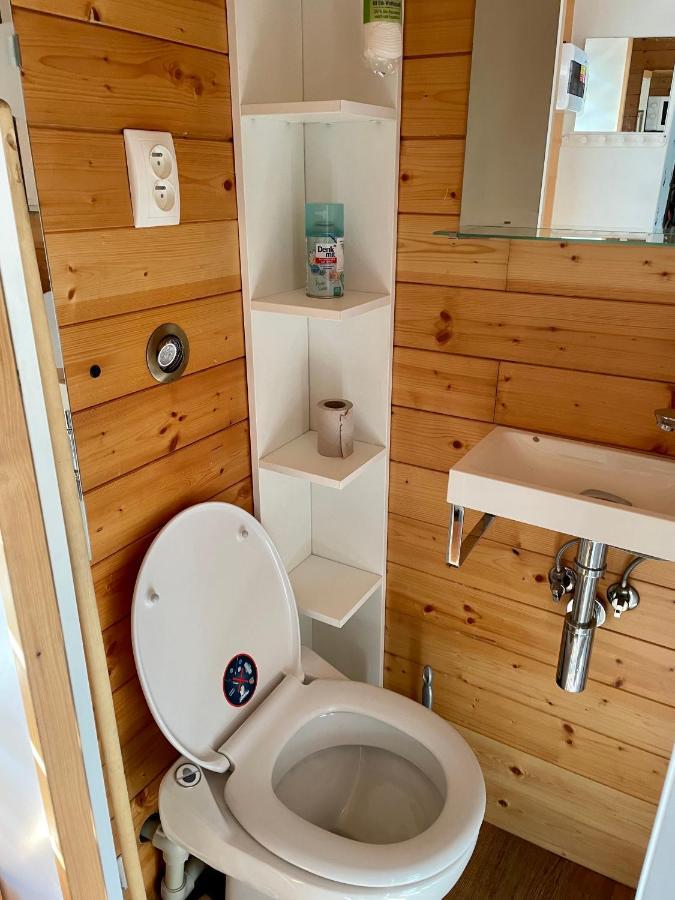 Houseboat Ginger Prague 호텔 외부 사진